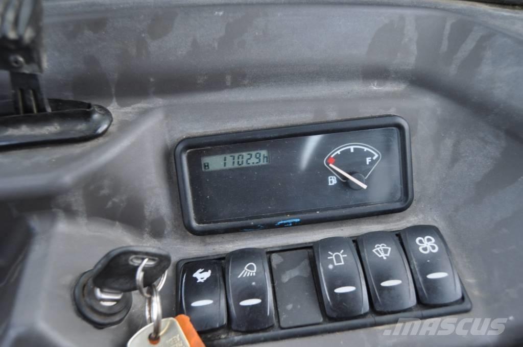 Volvo EC 27 D Mini excavadoras < 7t