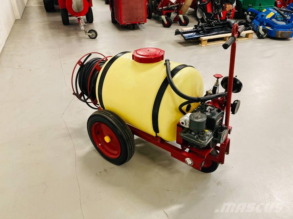 Hardi TR3-200 Pulverizadores arrastrados