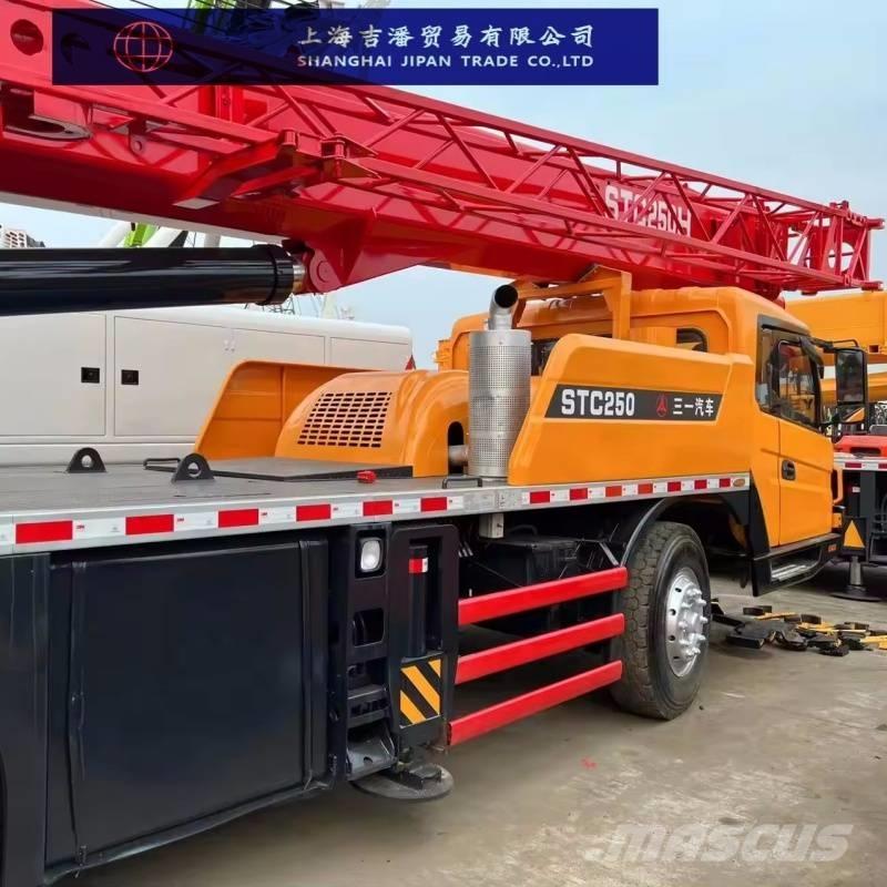 Sany STC 250 Grúas todo terreno