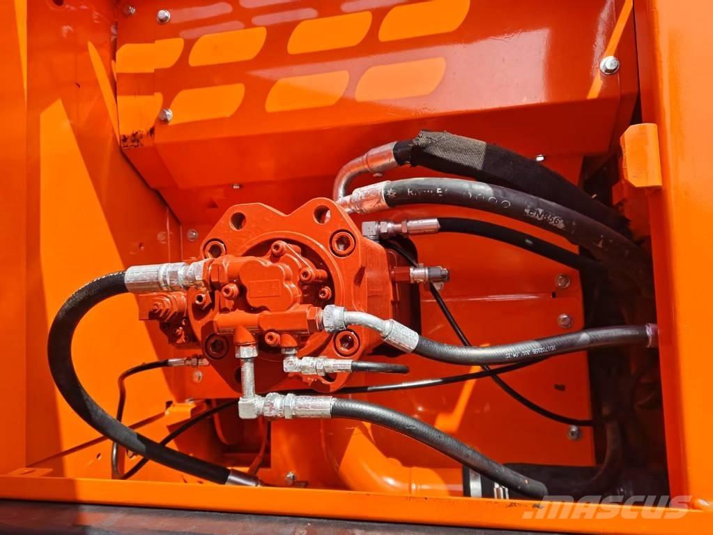 Doosan DX 225 LC-9C Excavadoras de cadenas
