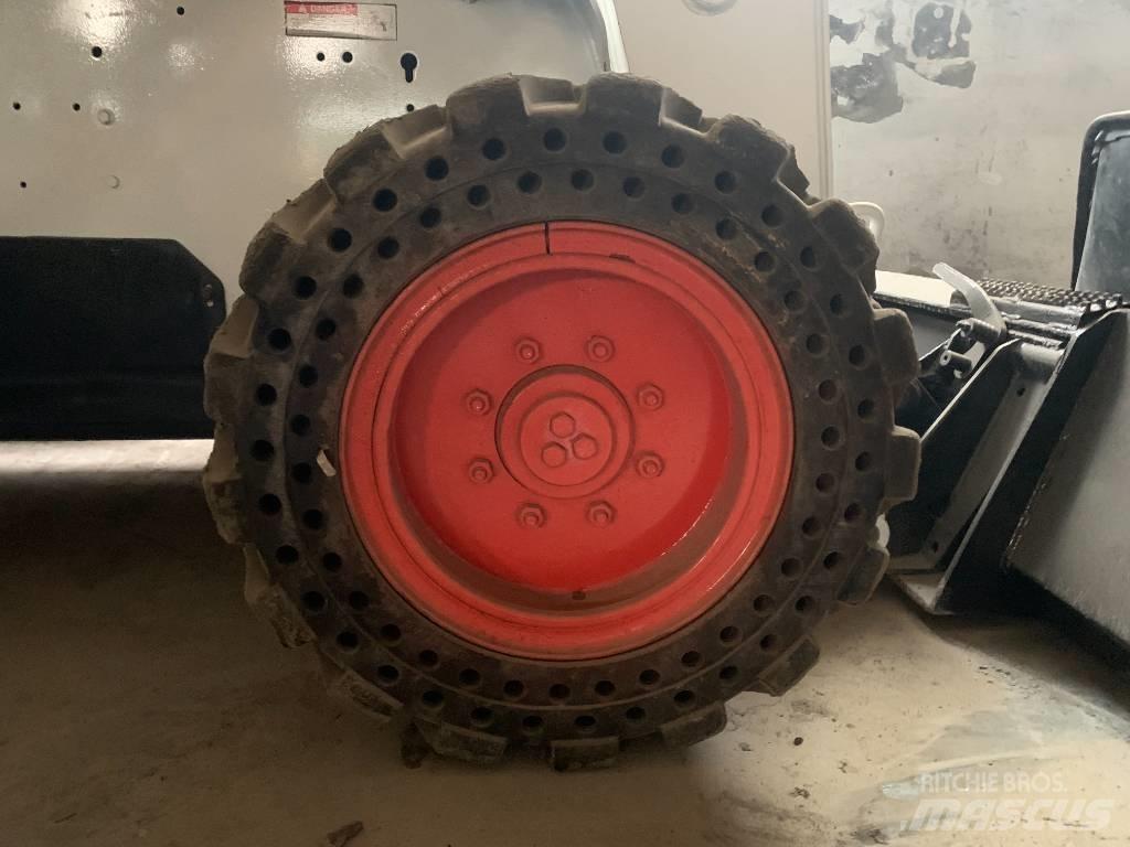 Bobcat S 300 Minicargadoras