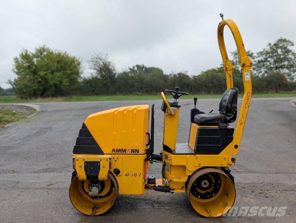 Ammann AV 20-2 Rodillos de doble tambor