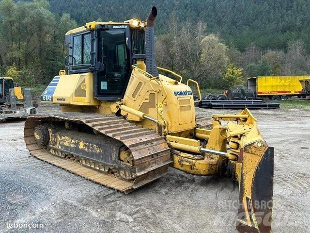 Komatsu D 61 PX-23 Buldozer sobre oruga