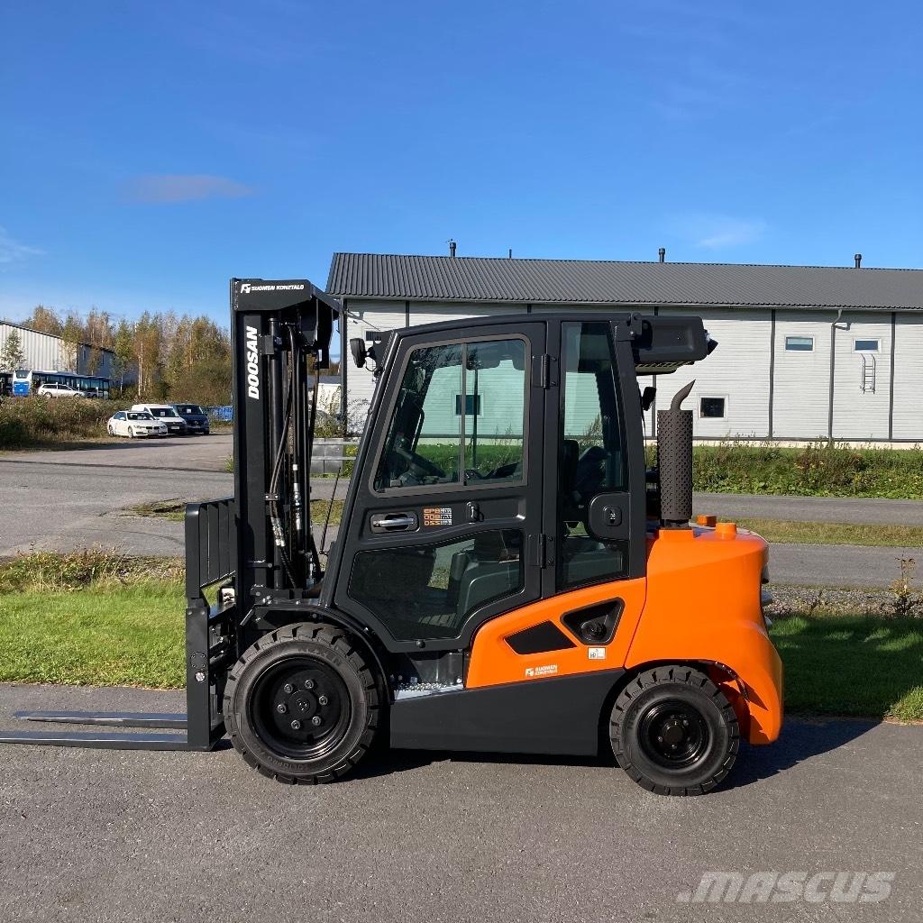 Doosan D35C-9 Diesel Carretillas diesel