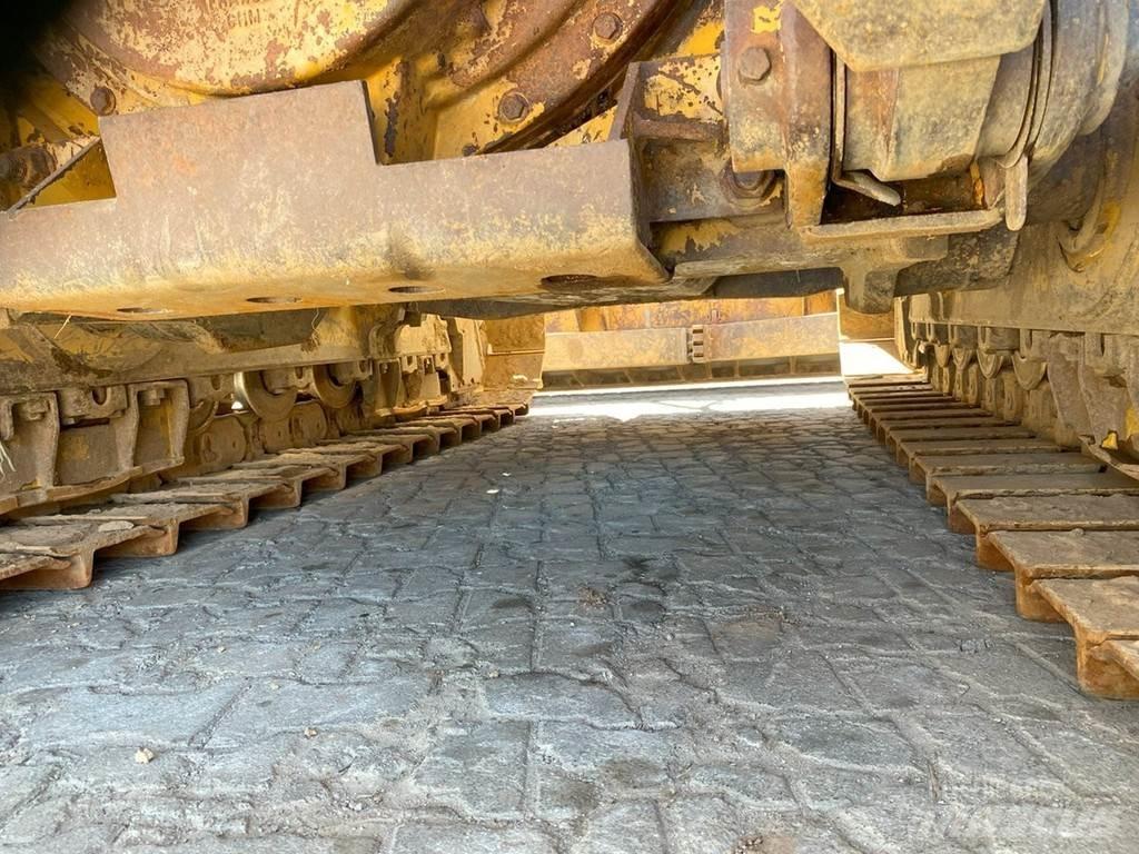 CAT D6T XW NVT Buldozer sobre oruga