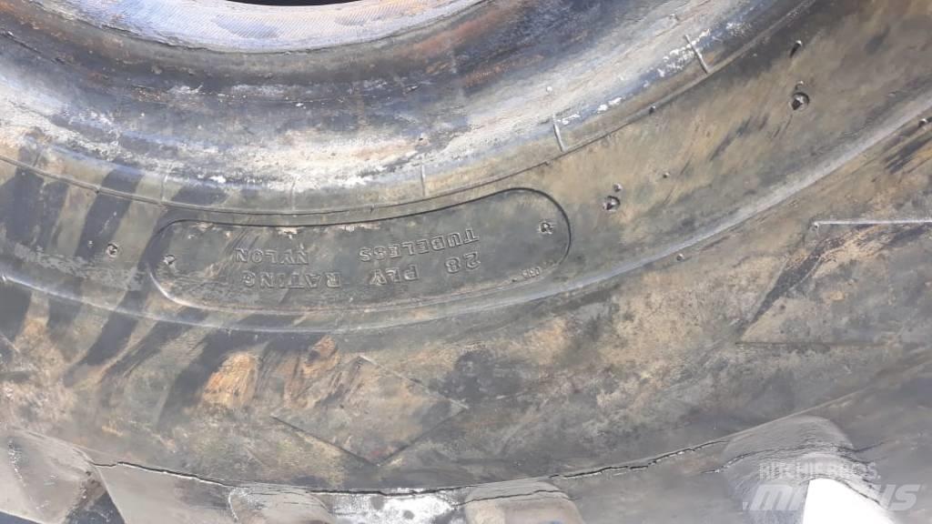 Goodyear 29.5-29 L3 Neumáticos, ruedas y llantas