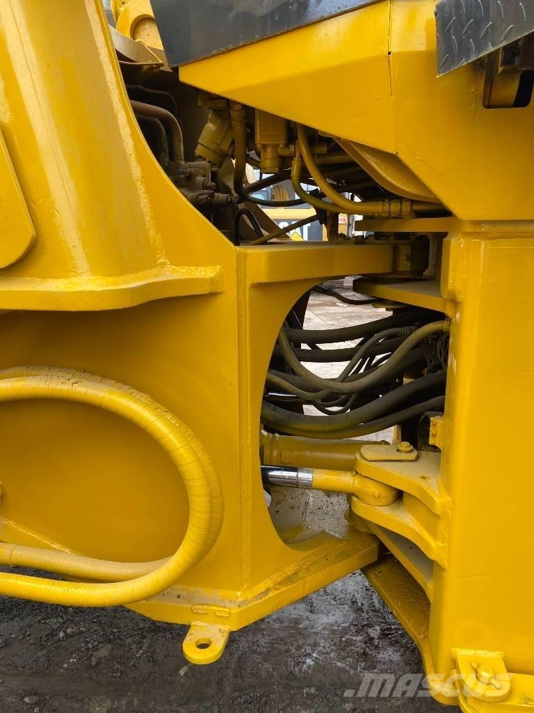 Komatsu WA 470-3 Cargadoras sobre ruedas