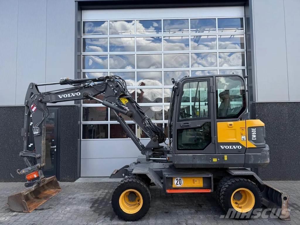 Volvo EW60E | A/C Excavadoras 7t - 12t