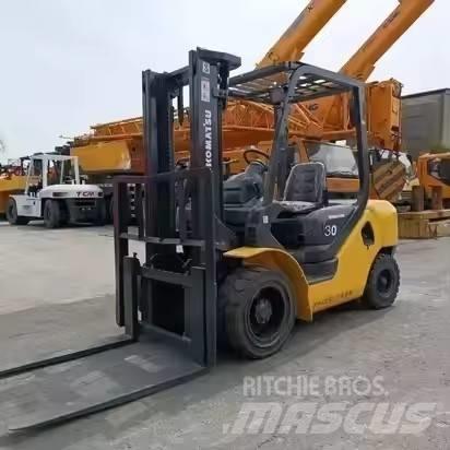 Komatsu 30 Carretillas diesel