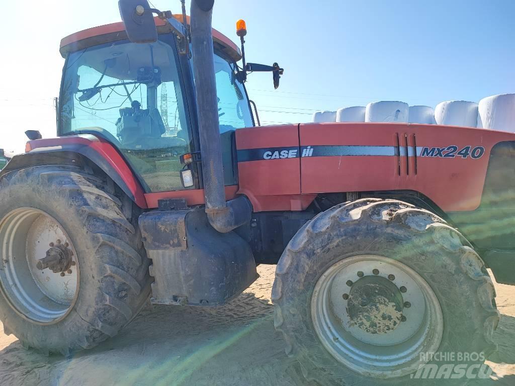 Case IH MX 240 Tractores