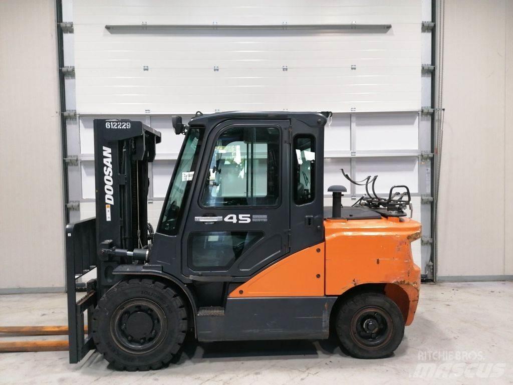 Doosan G45SC-7 Carretillas LPG