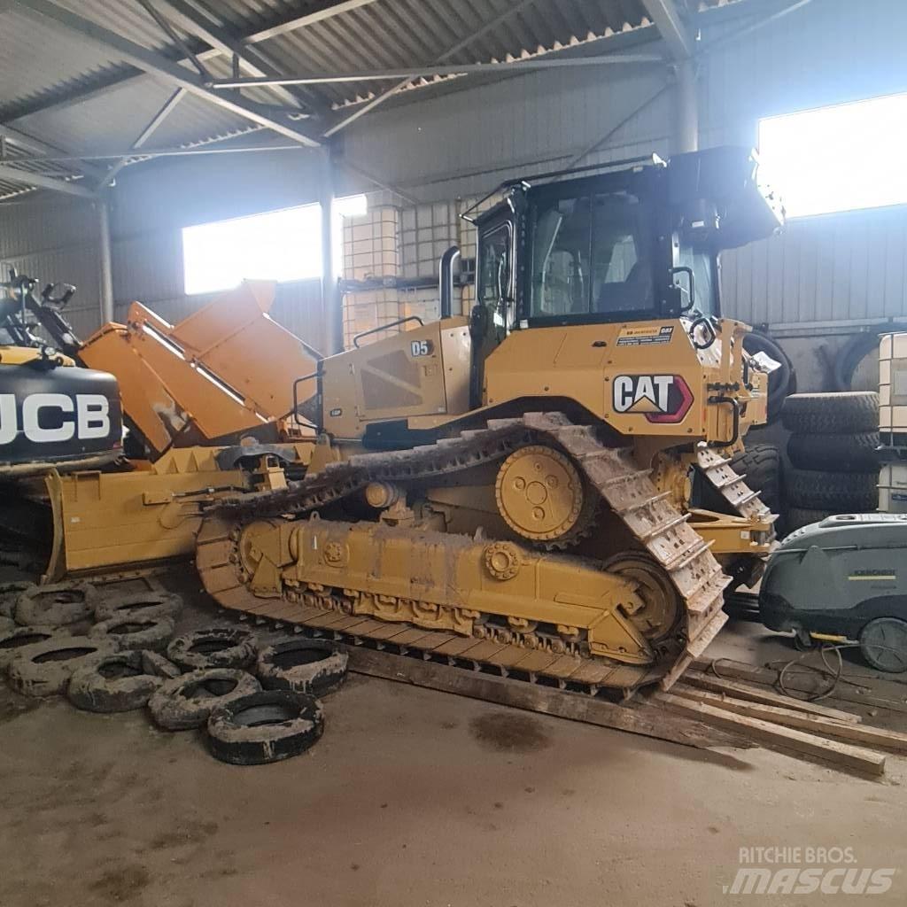 CAT D 5 LGP Buldozer sobre oruga