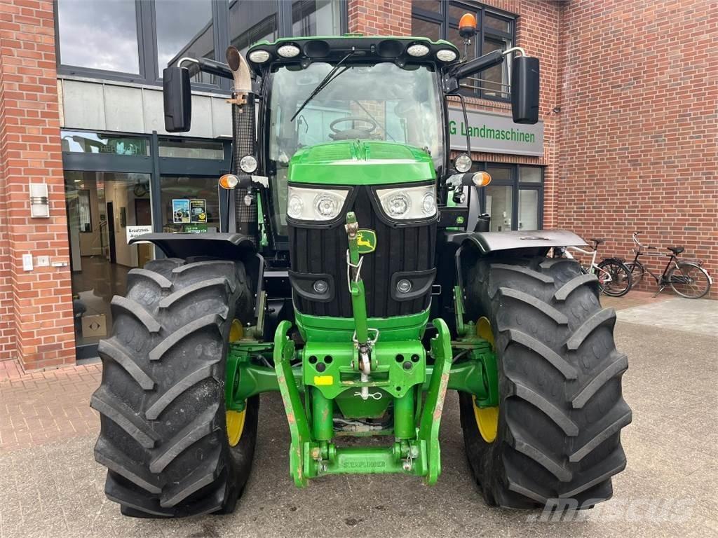 John Deere 6210R Tractores