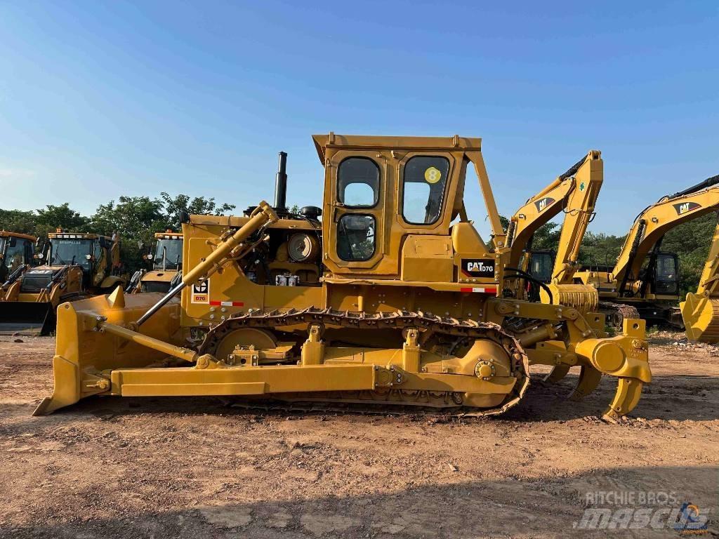CAT D 7 G Buldozer sobre oruga