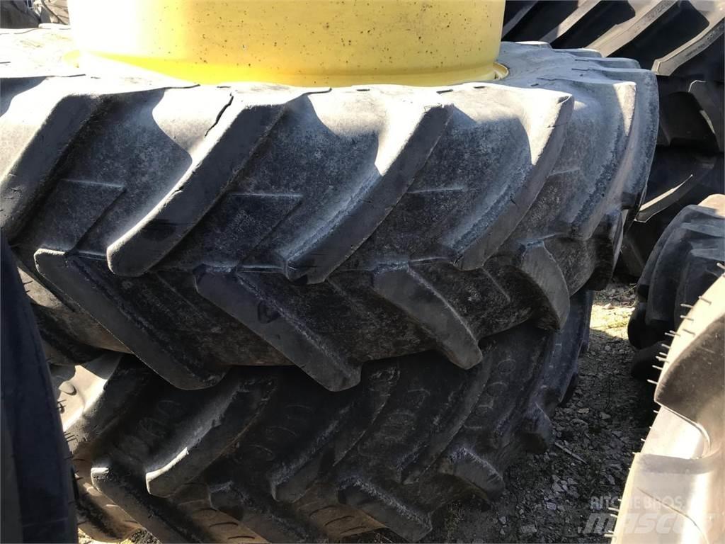 Michelin 520/85R46 Neumáticos, ruedas y llantas