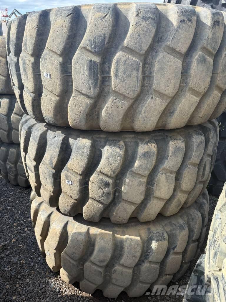 Bridgestone 23.5R25 Neumáticos, ruedas y llantas