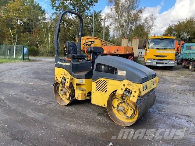Bomag BW 120 AD-4 Rodillos de doble tambor