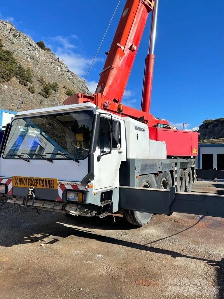 Liebherr LTM 1090-2 Grúas autopropulsadas
