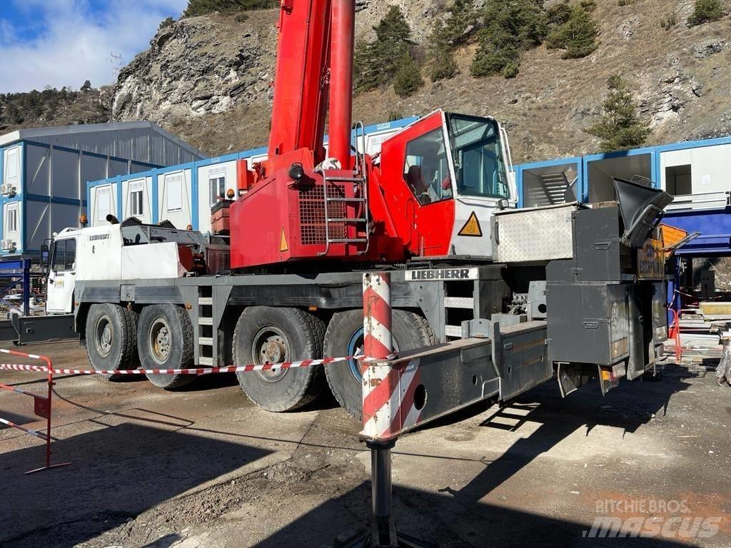 Liebherr LTM 1090-2 Grúas autopropulsadas