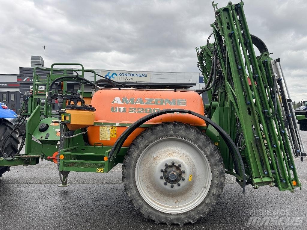 Amazone UG 2200 Nova Pulverizadores arrastrados