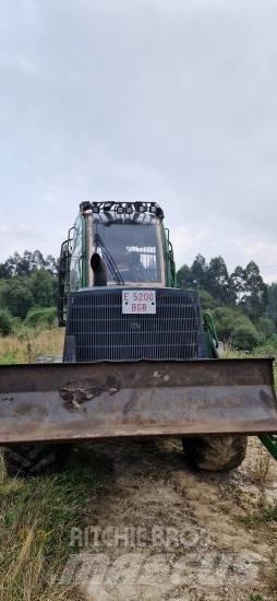 John Deere 1210 E Autocargadoras