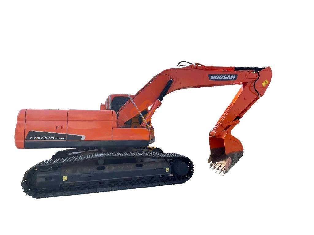 Doosan DX 225 LC Excavadoras de cadenas