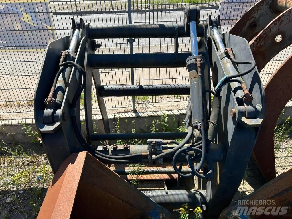 Volvo BM Holzgreifer Excavadoras de manutención