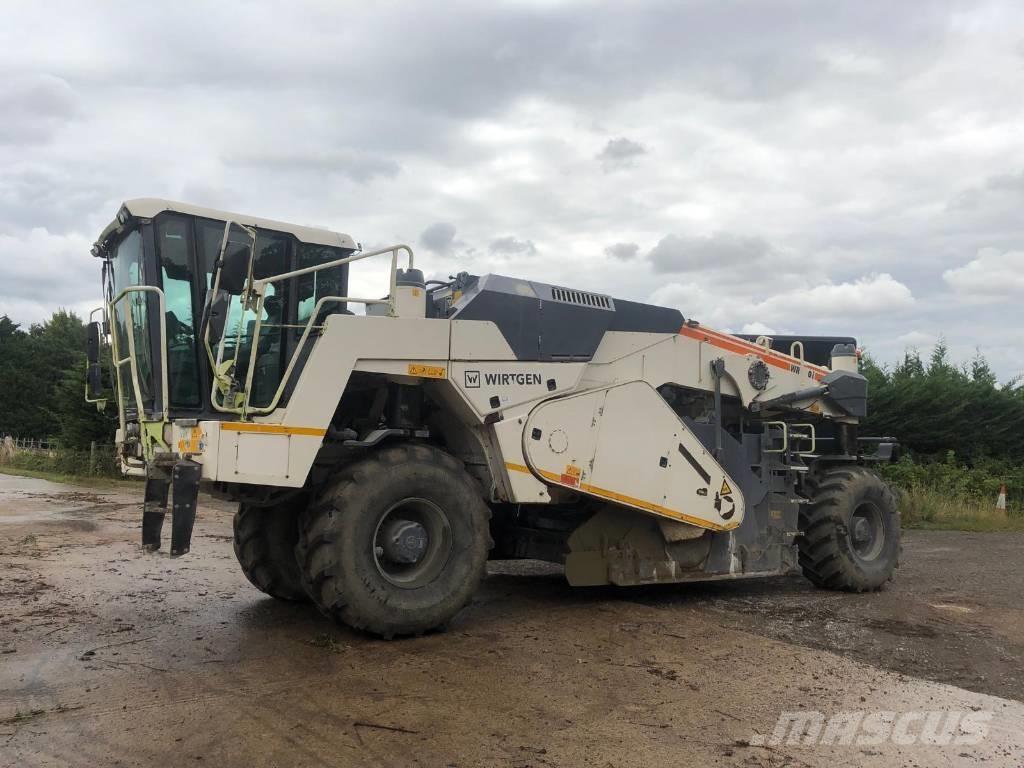 Wirtgen WR200i Compactadores de suelo