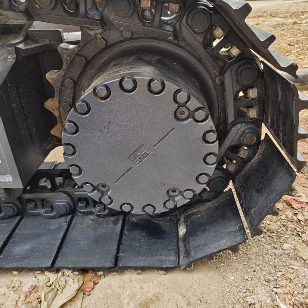 Komatsu PC 200-8 Excavadoras de cadenas