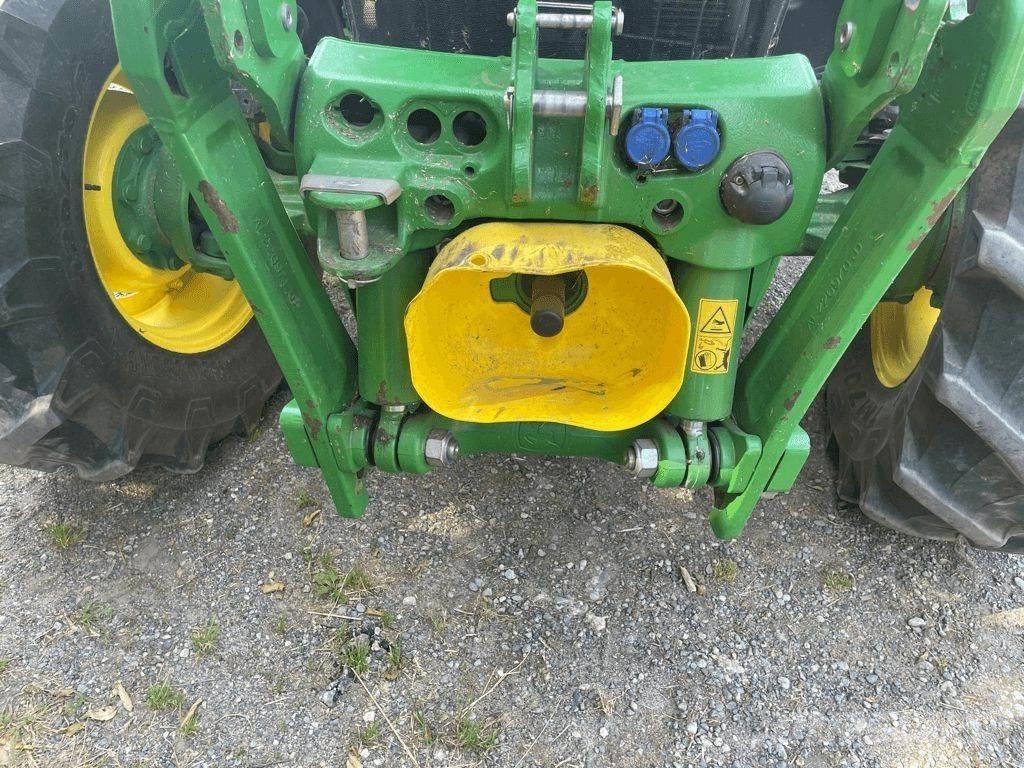 John Deere 6120 M Tractores