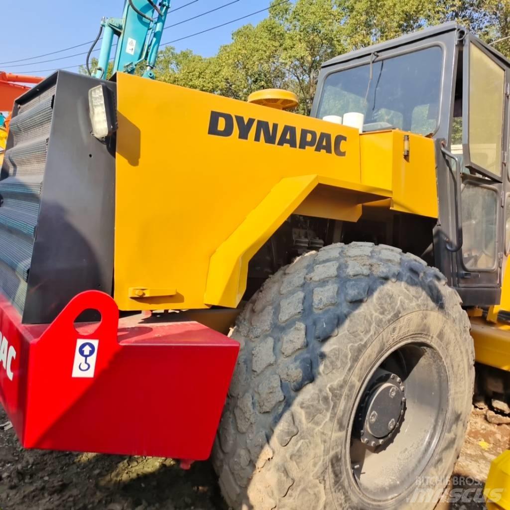 Dynapac CA 30 D Rodillos de un solo tambor