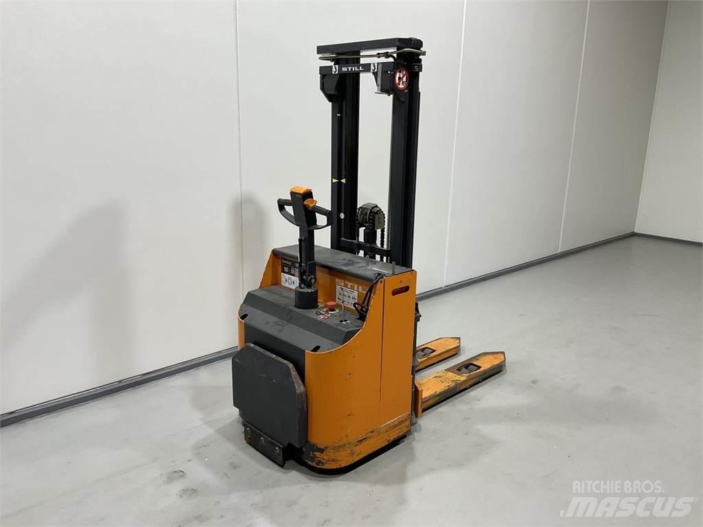 Still EGV-S13 Apiladores eléctricos autopropulsados