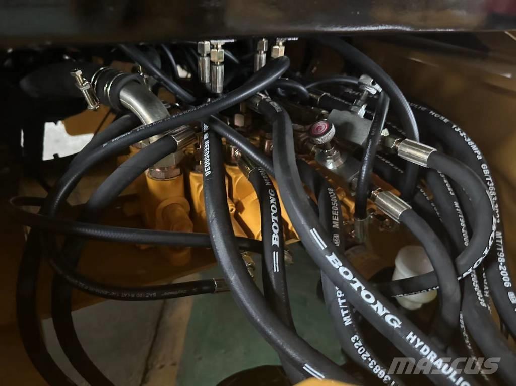 CAT 420F Retrocargadoras