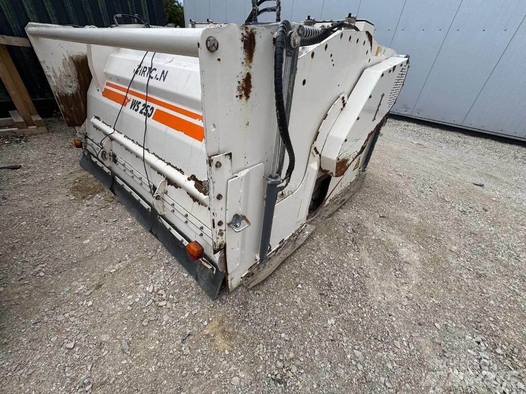 Wirtgen WS 250 Equipos para la estabilización de suelos y reciclaje de asfalto