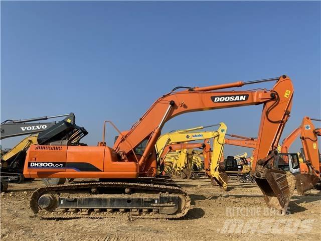 Doosan DH 300 Excavadoras de cadenas
