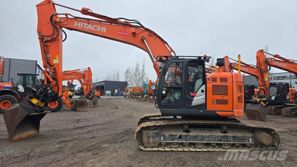 Hitachi ZX 225USLC-6 Excavadoras de cadenas