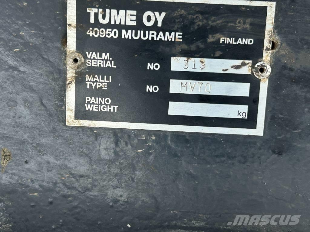 Hakki HK25 +MV70 Remolques forestales