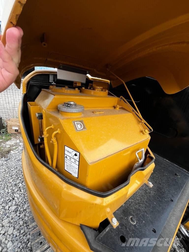 CAT 304 CR Mini excavadoras < 7t