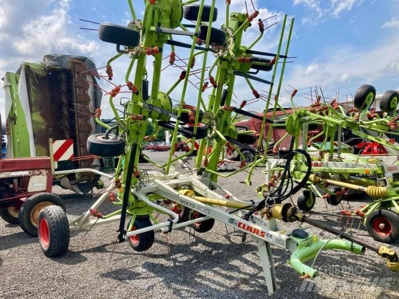 CLAAS VOLTO 1100 T Rastrillos y henificadores