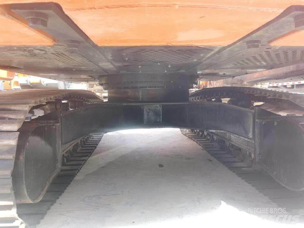 Hitachi ZX 210 Excavadoras de cadenas
