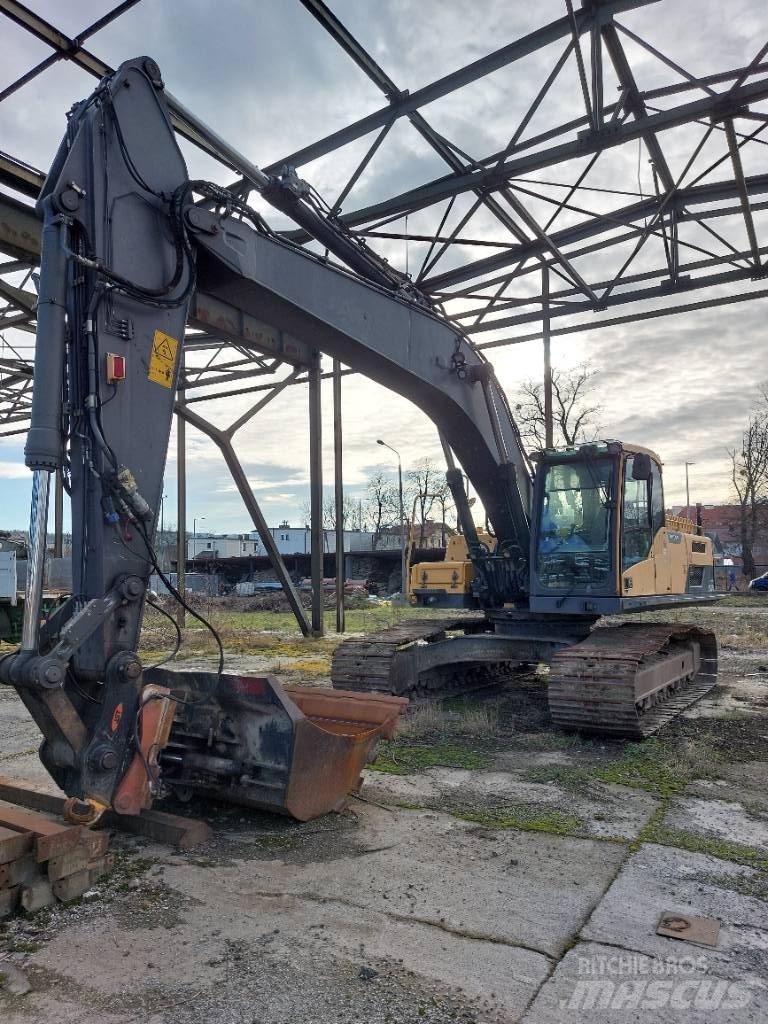 Volvo EC 250 D L Excavadoras de cadenas
