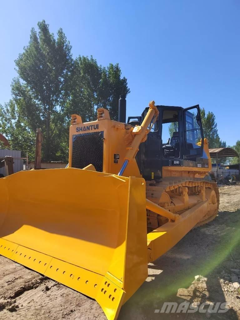 Shantui SD 32 Buldozer sobre oruga