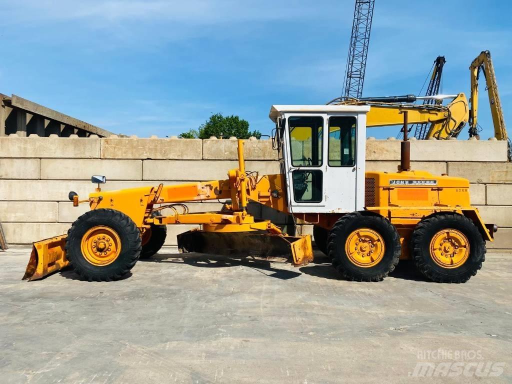 John Deere 570 A Motoniveladoras