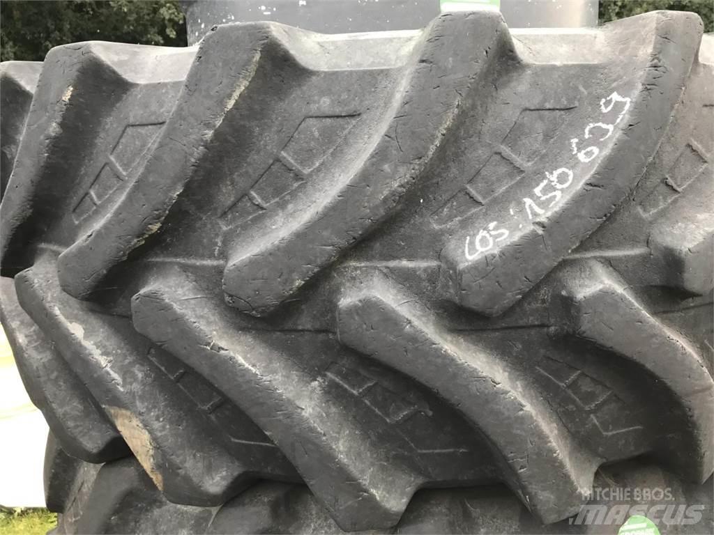 Petlas 600/65R34 Neumáticos, ruedas y llantas