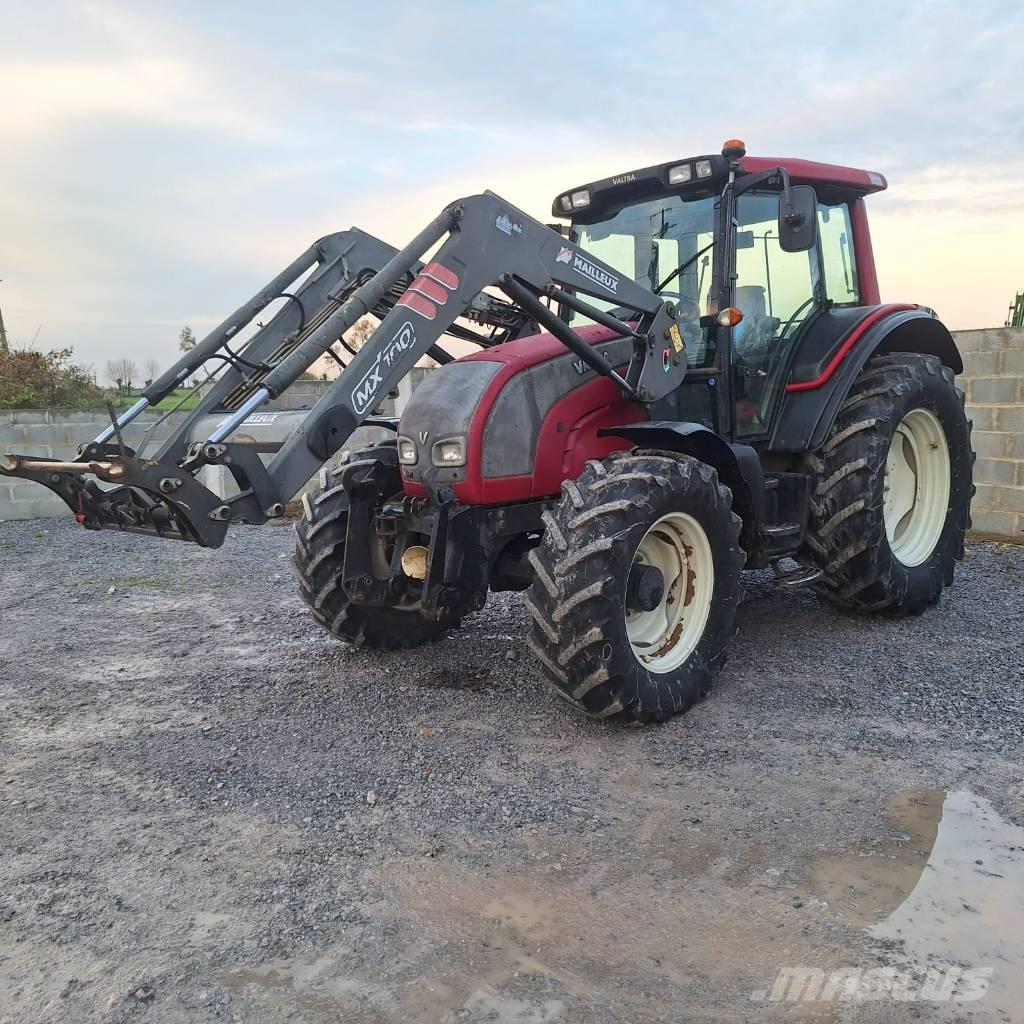 Valtra N 111 E Tractores