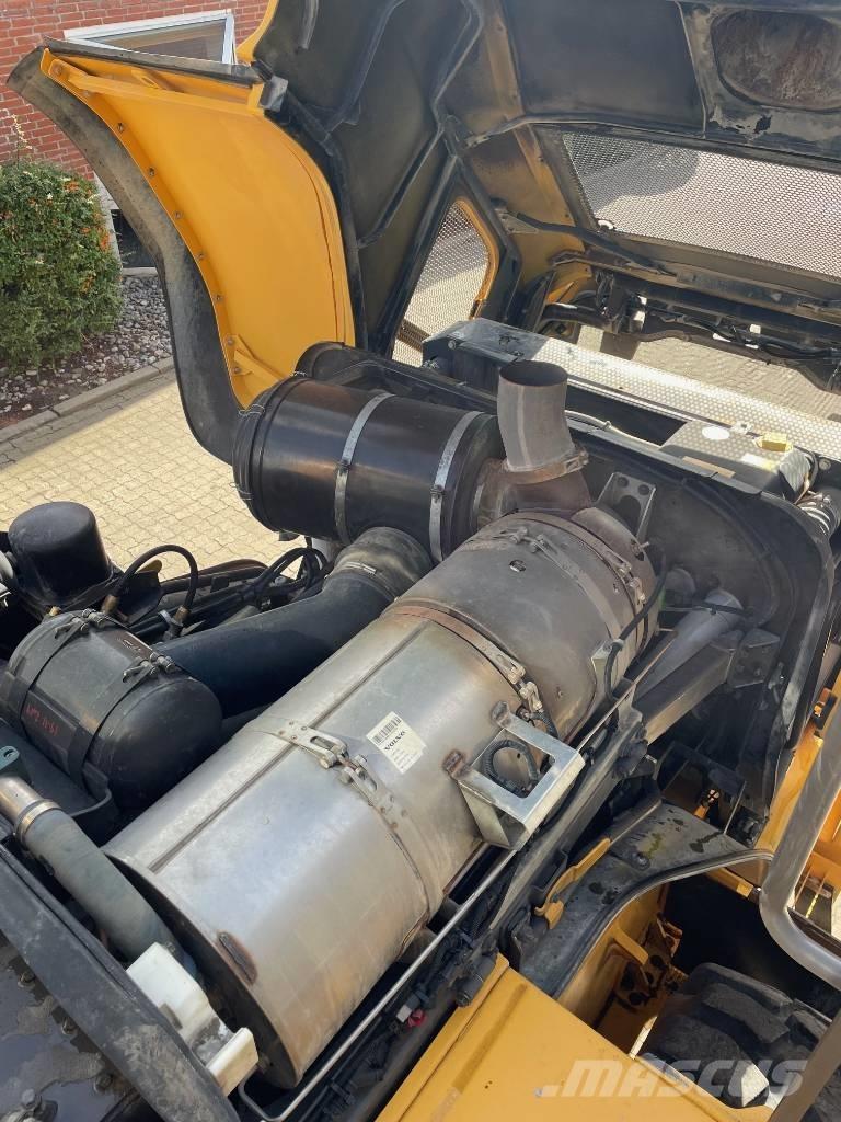 Volvo L220G Cargadoras sobre ruedas