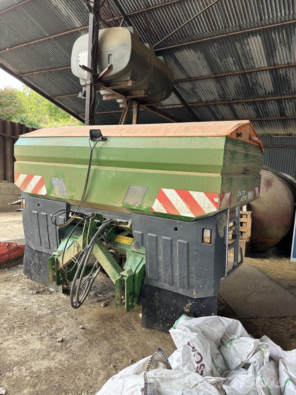 Amazone ZA TS 4200 Pulverizadores y atomizadores