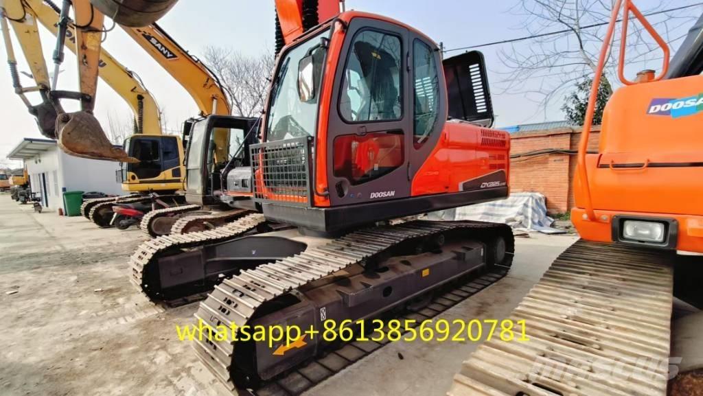 Doosan DX 225 Excavadoras de cadenas