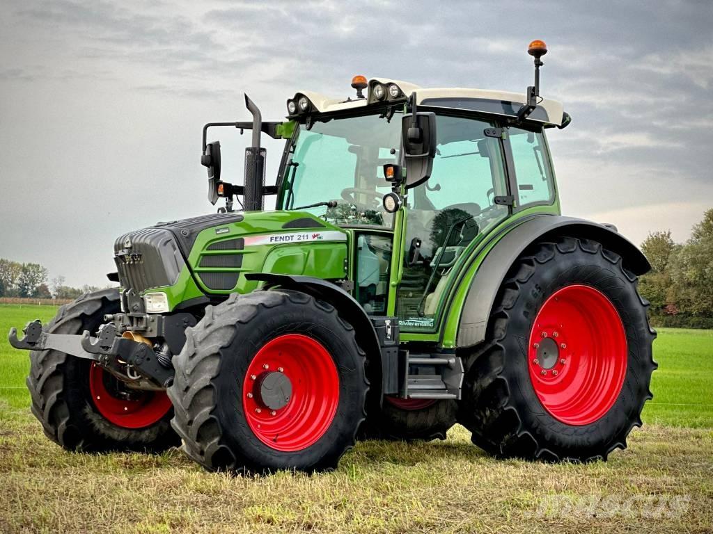 Fendt 211S Vario Tractores
