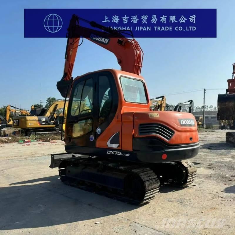 Doosan DX 75 Excavadoras 7t - 12t